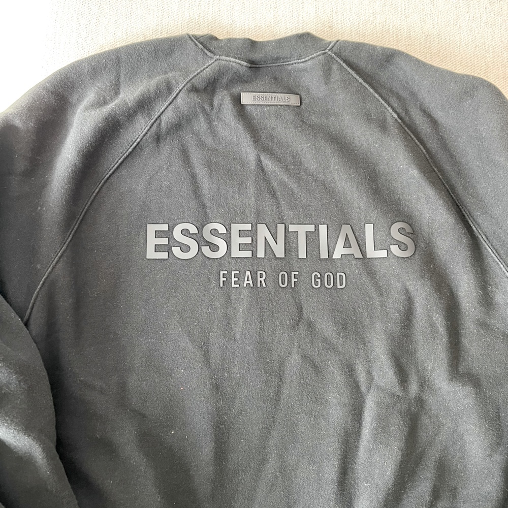 Essential fear of god sweatshirt size M black